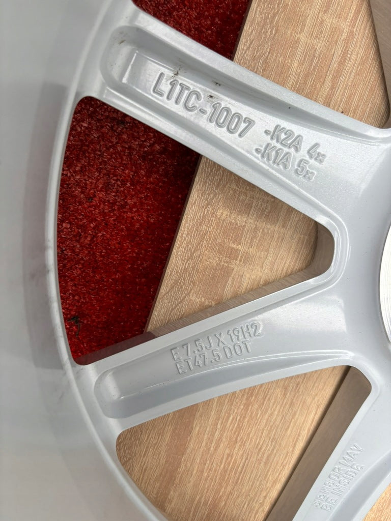 1x Alufelge 19 Zoll 7.5" 5x108 47 5ET L1TC-1007-K1AORG Ford Puma Rim Wheel FEL1274598018tr