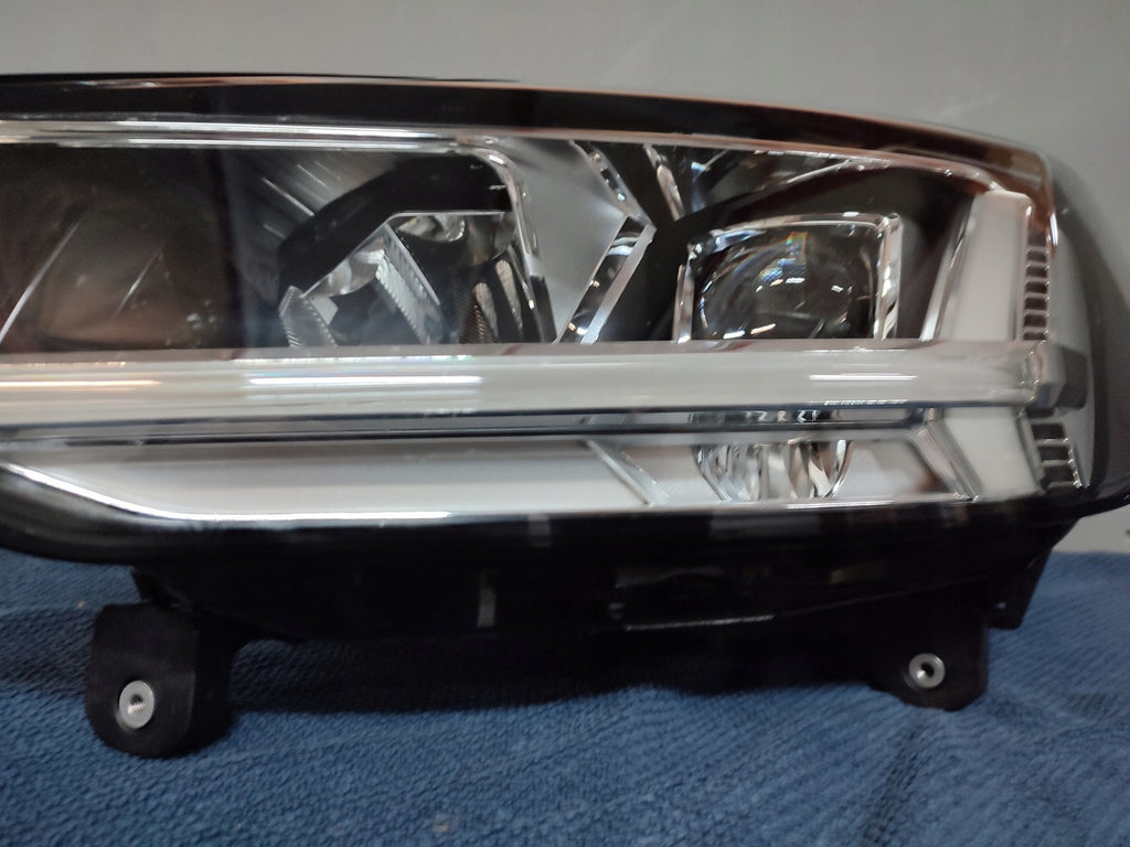 Frontscheinwerfer Audi Q2 81A941033 Full LED Links Scheinwerfer Headlight SCH7162044927aw