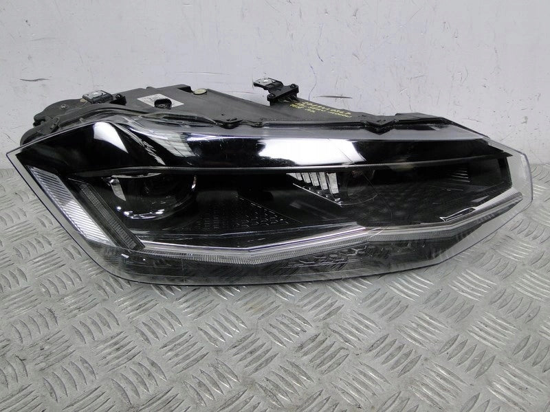 Frontscheinwerfer VW Polo 2G1941036F LED Ein Stück (Rechts oder Links) Headlight