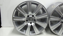 Load image into Gallery viewer, 1x Alufelge 18 Zoll 9.5" 5x112 40ET Glanz Silber A2304013602 Mercedes-Benz Cls FEL4496188707lm