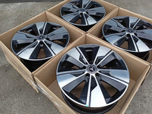 Laden Sie das Bild in den Galerie-Viewer, 4x Alufelge 18 Zoll 7.5" 5x112 52ET A4474015500 Mercedes-Benz Vito W447 FEL4367163986as