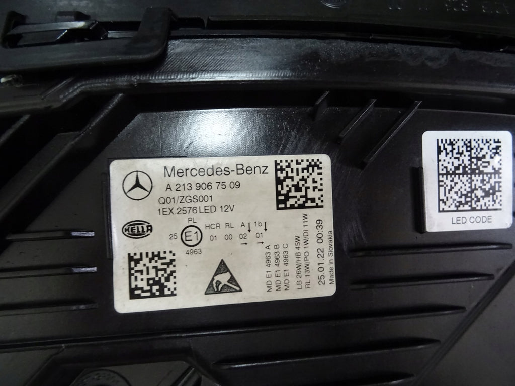 Frontscheinwerfer Mercedes-Benz W213 A2139067509 A2139067609 Rechts oder Links SCH5519556765io