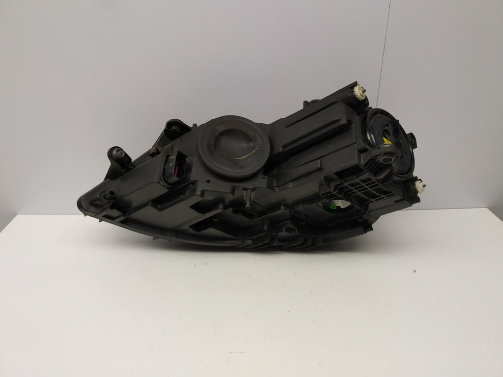 Frontscheinwerfer VW Jetta 5C7941751 LED Ein Stück (Rechts oder Links) Headlight SCH6950918700cp