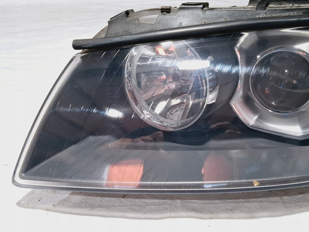 Frontscheinwerfer Audi A3 8P0941003D Xenon Ein Stück (Rechts oder Links)