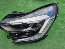 Laden Sie das Bild in den Galerie-Viewer, Frontscheinwerfer Renault Captur 260608054R Full LED Links Headlight SCH4178411957om