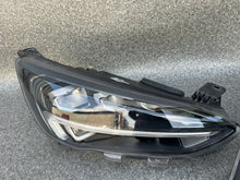 Laden Sie das Bild in den Galerie-Viewer, Frontscheinwerfer Ford Focus JX7B-13E015-CE Full LED Rechts oder Links SCH1612724164mx