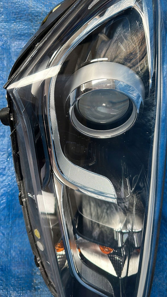 Frontscheinwerfer Hyundai Santa Fe Xenon Rechts Scheinwerfer Headlight SCH9036668800ju