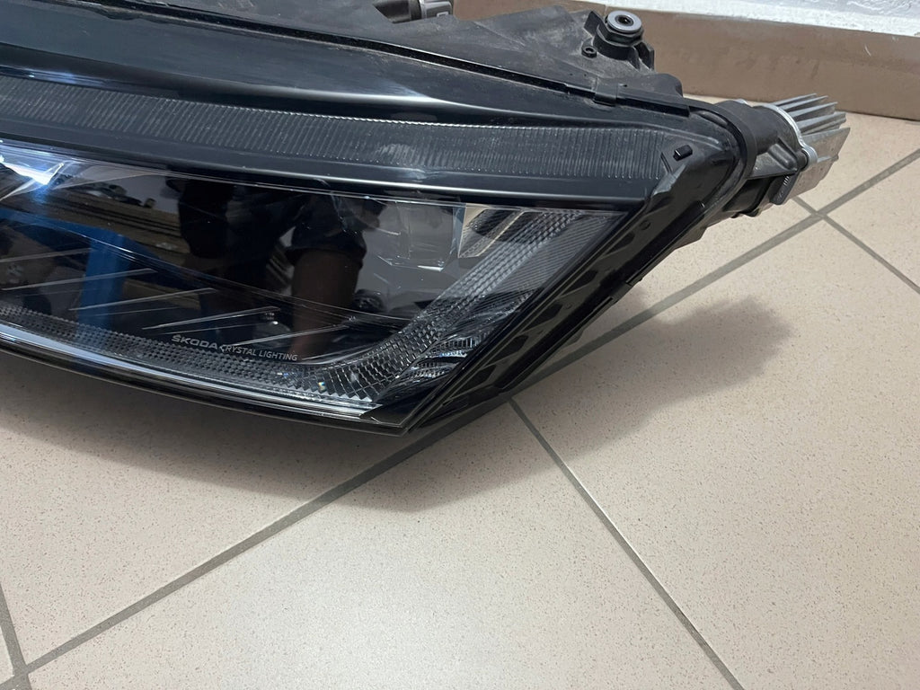 Frontscheinwerfer Skoda Octavia IV 5E4941015A LED Links Scheinwerfer Headlight SCH4003191978ux