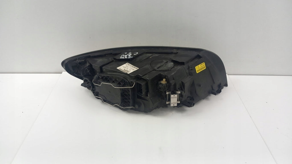 Frontscheinwerfer Volvo S40 II LED Ein Stück (Rechts oder Links) Headlight SCH6849900410fh