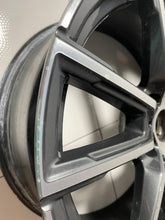 Load image into Gallery viewer, 1x Alufelge 18 Zoll 7.5" 5x112 25ET Glanz Graphit 6883522 BMW 3 G21 G20 Mg FEL2585357762oe