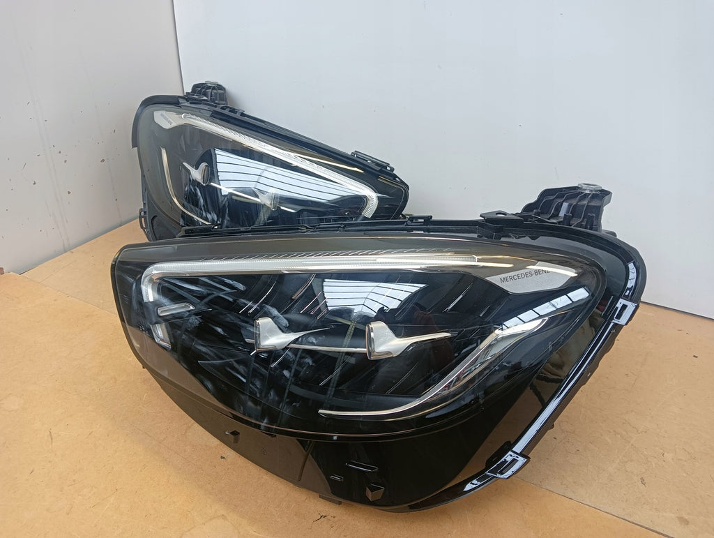 Frontscheinwerfer Mercedes-Benz A2139060805 A2139060705 LED Rechts oder Links