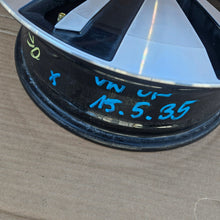 Load image into Gallery viewer, 1x Alufelge 15 Zoll 5.0" 4x100 35ET Glanz Schwarz 1S0601025AH VW Rim Wheel FEL8178788947jv