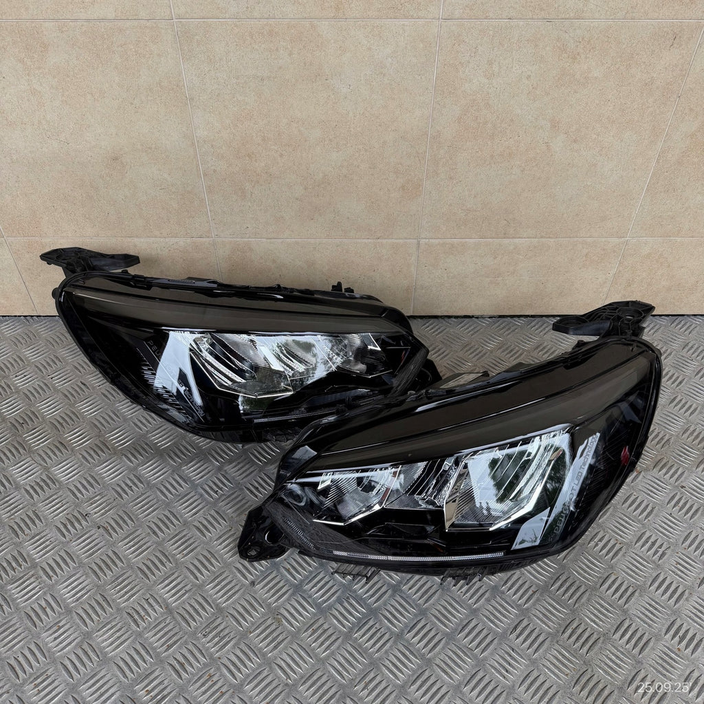 Frontscheinwerfer Peugeot 2008 II 9855524680 9855524880 LED Ein Satz Headlight