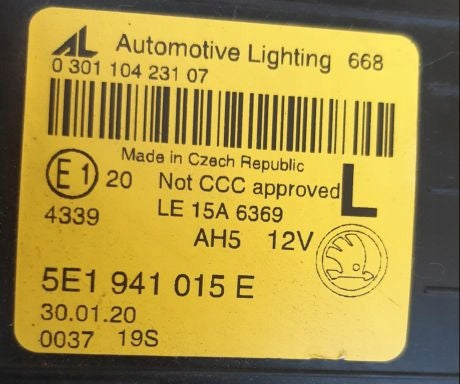 Frontscheinwerfer Skoda Octavia III Ein Stück (Rechts oder Links) Headlight SCH9119619480ul