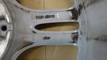 Load image into Gallery viewer, 1x Alufelge 18 Zoll 8.5" 5x120 47ET 7845881 BMW F30 F31 Rim Wheel FEL1679901922rb