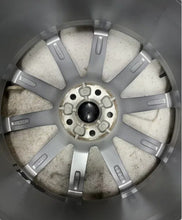 Load image into Gallery viewer, 1x Alufelge 20 Zoll 8.0" 4x112 48ET 5C0601025AT VW Passat Tiguan Rim Wheel FEL1710318004vt
