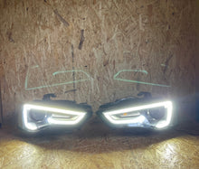 Laden Sie das Bild in den Galerie-Viewer, Frontscheinwerfer Audi A5 8T0941005C Xenon Ein Stück (Rechts oder Links) SCH5505951972qy