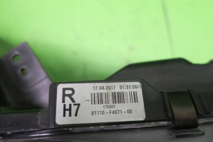 Frontscheinwerfer Toyota 81110-F4071-00 LED Rechts Scheinwerfer Headlight