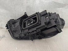 Laden Sie das Bild in den Galerie-Viewer, Frontscheinwerfer Mercedes-Benz W177 A1779064803 Rechts Scheinwerfer Headlight SCH8146634793zj