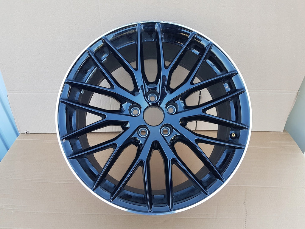 1x Alufelge 19 Zoll 8.0" 5x112 45ET 81A601025L Audi Q2 Rim Wheel