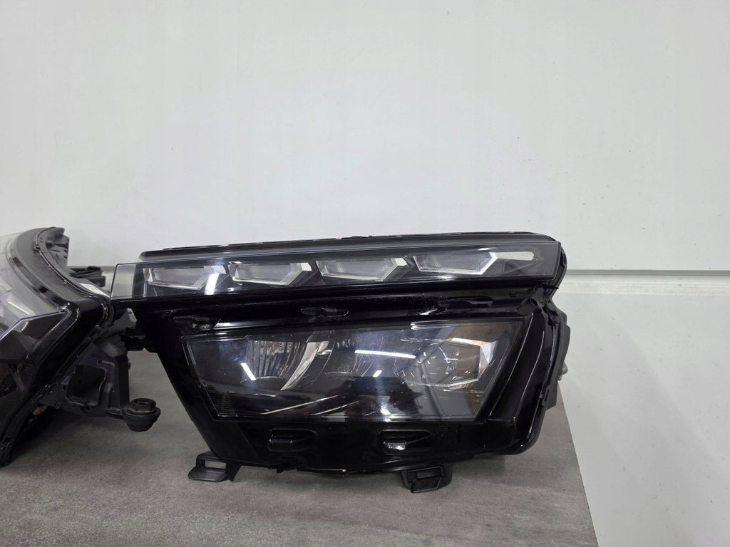 Frontscheinwerfer Skoda Kamiq 0021377709 658941015B Ein Satz Headlight SCH2896311425ne