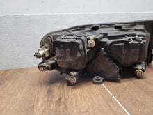 Laden Sie das Bild in den Galerie-Viewer, Frontscheinwerfer Skoda Superb I Xenon Ein Stück (Rechts oder Links) Headlight