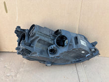 Load image into Gallery viewer, Frontscheinwerfer VW Golf VII 5G1941005 Ein Stück (Rechts oder Links) Headlight SCH5774290189ov