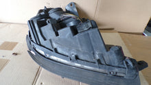 Load image into Gallery viewer, Frontscheinwerfer Iveco Daily III Links Scheinwerfer Headlight SCH7950407372kt