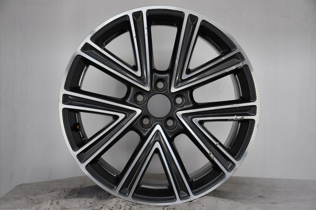 1x Alufelge 17 Zoll 7.5" 5x100 46ET Glanz Graphit 82A601025E Audi Mg Rim Wheel