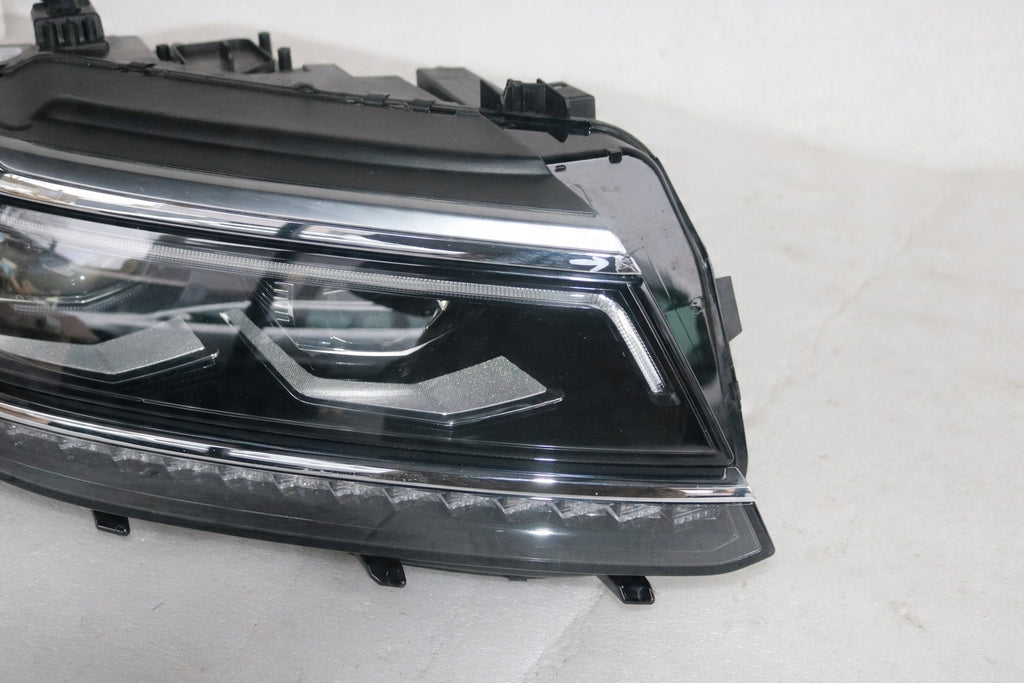 Frontscheinwerfer VW Tiguan 5NN941082C Rechts Scheinwerfer Headlight