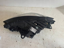 Load image into Gallery viewer, Frontscheinwerfer BMW 2 Active Tourer U06 5A42248-05 Full LED Rechts Headlight SCH5707689163tj