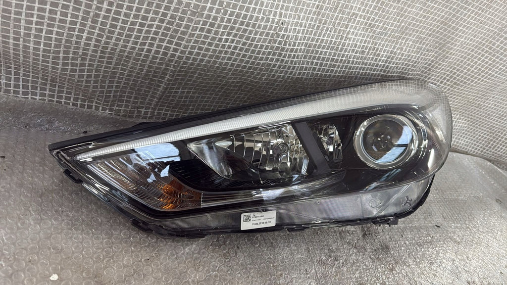 Frontscheinwerfer Hyundai Tucson D7921-110A0 Links Scheinwerfer Headlight SCH6241893887ee