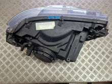 Laden Sie das Bild in den Galerie-Viewer, Frontscheinwerfer Land Rover Range I XBC501812LZN Xenon Rechts oder Links SCH8065031054ky