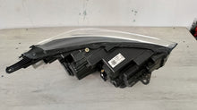 Laden Sie das Bild in den Galerie-Viewer, Frontscheinwerfer Opel Crossland YQ00709680 LED Links Scheinwerfer Headlight SCH8785235788bi