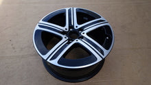 Laden Sie das Bild in den Galerie-Viewer, 1x Alufelge 18 Zoll 8.0" 5x112 Glanz Schwarz A2544015400 Mercedes-Benz Glc FEL9282541488so