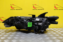 Laden Sie das Bild in den Galerie-Viewer, Frontscheinwerfer Mitsubishi Outlander 8301CB-64 Full LED Rechts Headlight