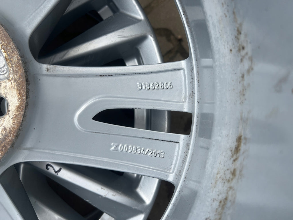 1x Alufelge 18 Zoll 8.0" 5x108 50,5ET Glanz Silber 31362866 Volvo Xc70 Xc60