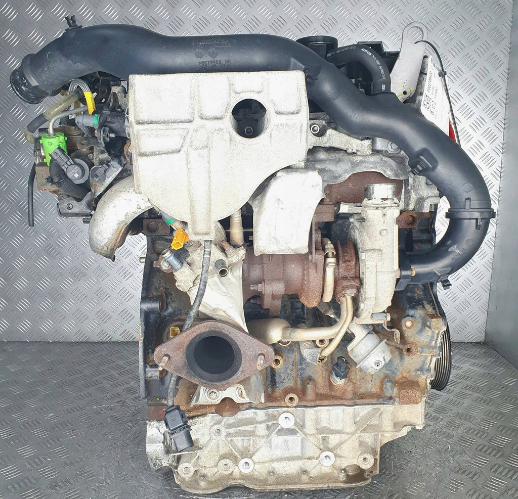 Motor Opel Renault Vivaro A Trafic M9R630 2.0 DCI 167TKm 2007 Diesel Unkomplett