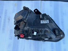 Laden Sie das Bild in den Galerie-Viewer, Frontscheinwerfer VW Amarok 2H3941031 Xenon Links Scheinwerfer Headlight SCH8209749656ee