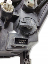 Laden Sie das Bild in den Galerie-Viewer, Frontscheinwerfer Toyota Corolla 89009215 FALSE Scheinwerfer Headlight SCH9743228095mv