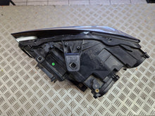 Laden Sie das Bild in den Galerie-Viewer, Frontscheinwerfer Audi Q2 81A941034 LED Rechts Scheinwerfer Headlight