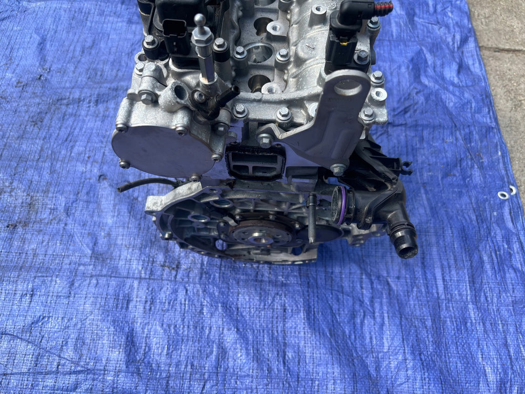 Motor Peugeot 2008 II HN05 10TMA5 1.2 THP 20TKm Benzin Engine Unkomplett