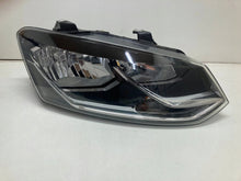 Laden Sie das Bild in den Galerie-Viewer, Frontscheinwerfer VW Polo 6C1941006B Rechts Scheinwerfer Headlight SCH8267920230eq