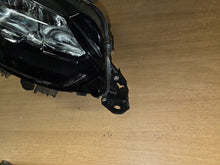 Laden Sie das Bild in den Galerie-Viewer, Frontscheinwerfer Peugeot 208 II 9823193580 Rechts Scheinwerfer Headlight SCH9470040021tl