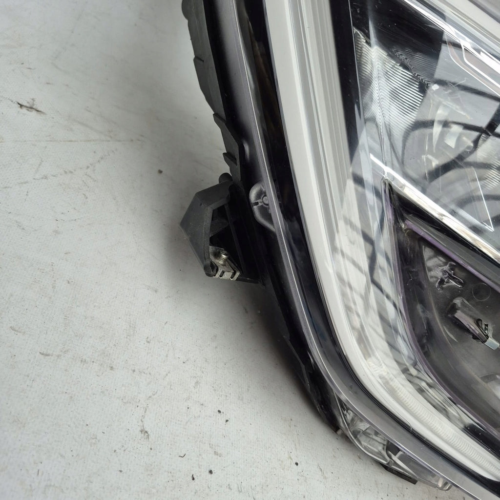 Frontscheinwerfer Renault Arkana 260107780R Full LED Rechts Headlight SCH7154275332ia