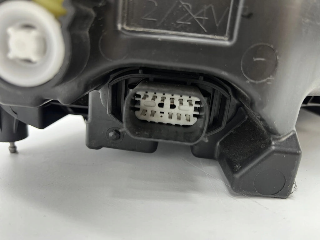 Frontscheinwerfer Ford Focus NX7B13E015CF LED Links Scheinwerfer Headlight SCH5246457420dn