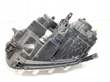 Laden Sie das Bild in den Galerie-Viewer, Frontscheinwerfer Dacia Duster 260101133R Rechts Scheinwerfer Headlight SCH6036044103ru