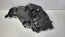 Laden Sie das Bild in den Galerie-Viewer, Frontscheinwerfer Audi A3 8Y0941035 LED Links Scheinwerfer Headlight