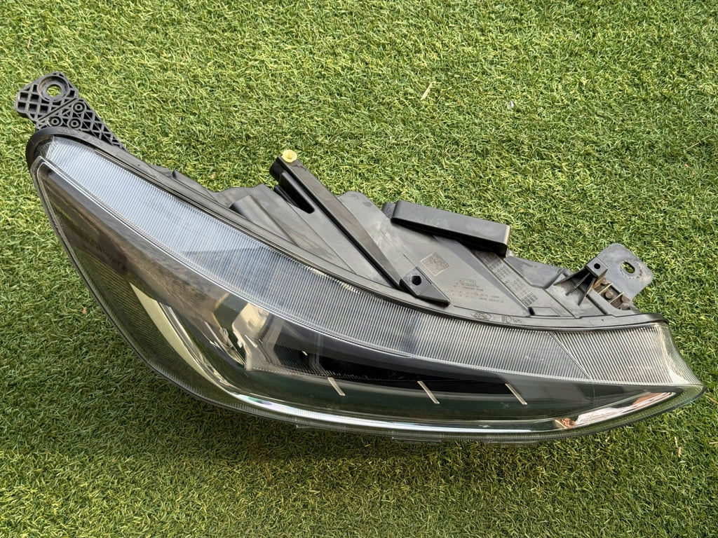 Frontscheinwerfer Ford Focus NX7B-13E014-CF Rechts Scheinwerfer Headlight SCH7588047496pr