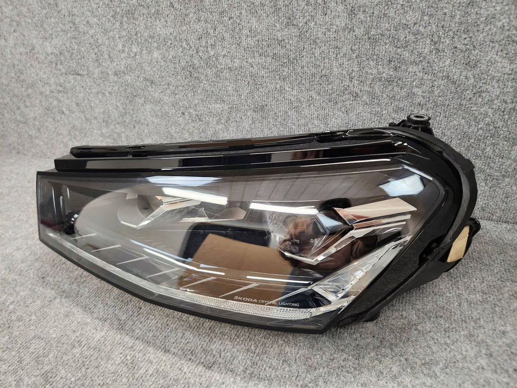 Frontscheinwerfer Skoda Fabia IV 6VB941015B LED Links Scheinwerfer Headlight SCH6832189367lr